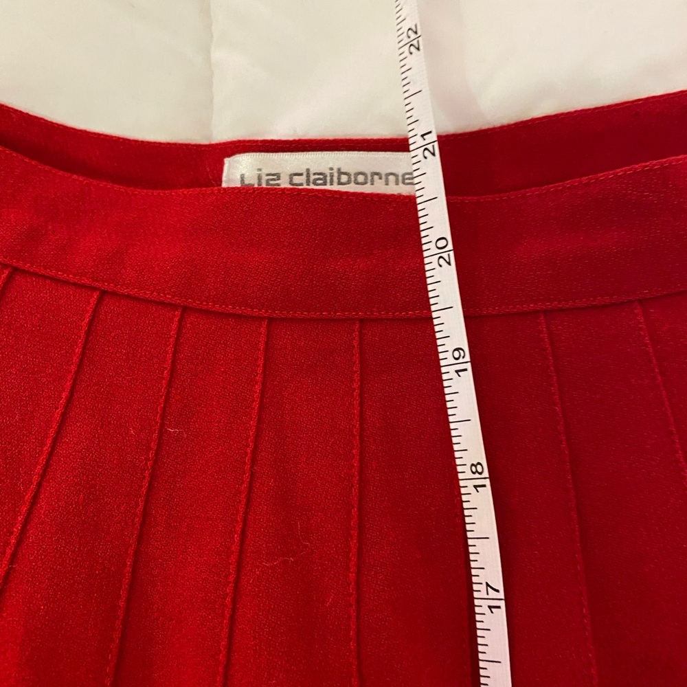 Liz Claiborne Bright Red Pleated A-Line Skirt - Picture 5 of 9